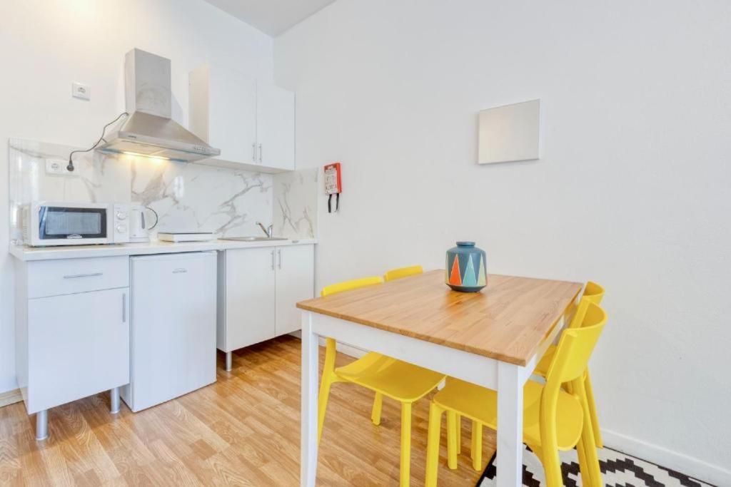 Travel & Live Santa Catarina Apartment Porto Luaran gambar